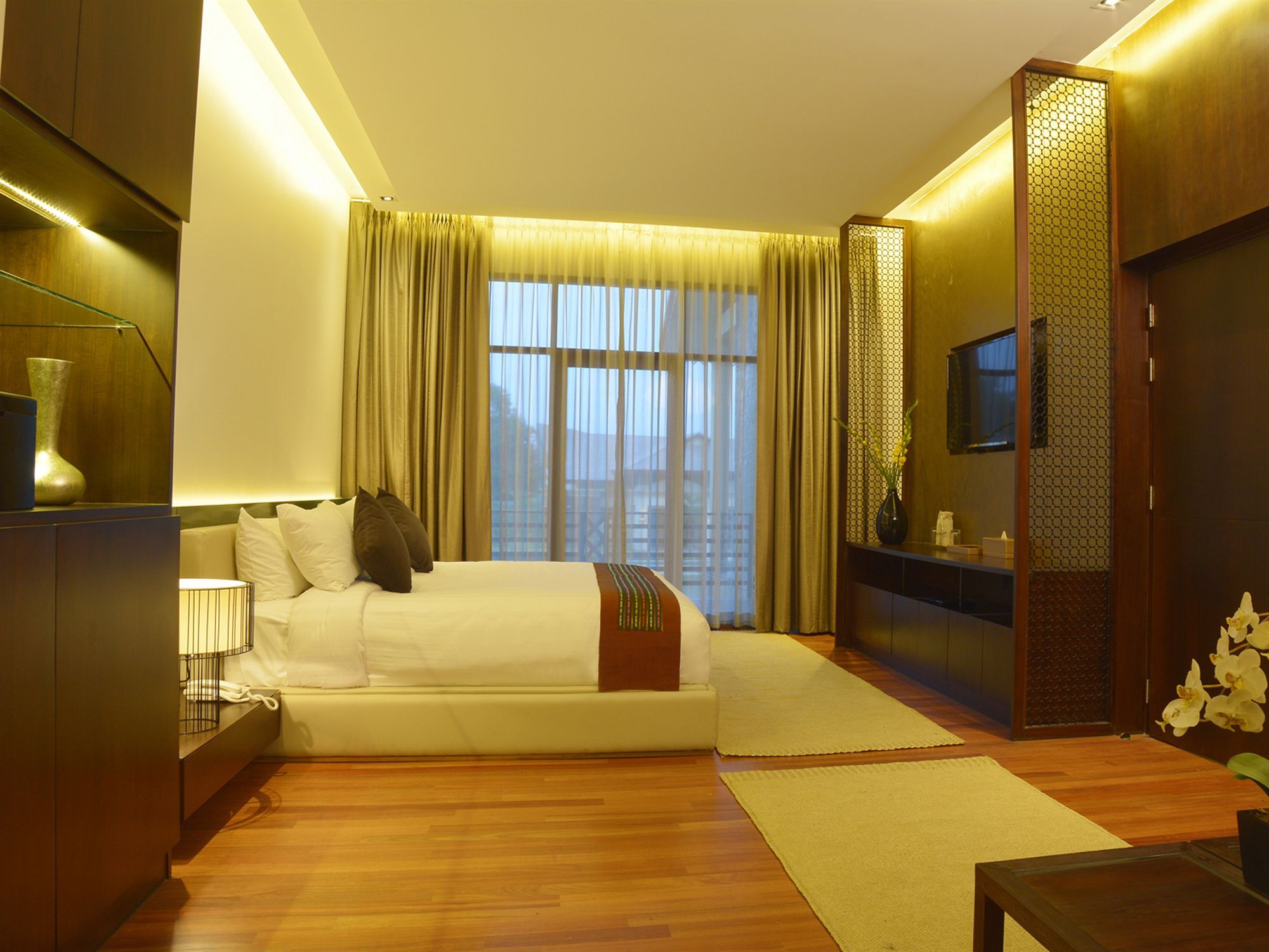 Emerald Palace Hotel Naypyidaw Екстериор снимка