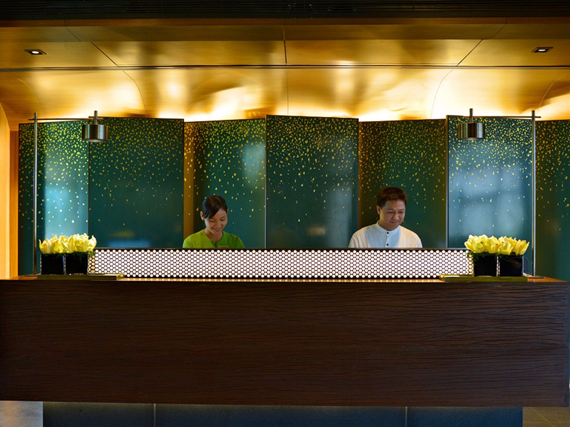Emerald Palace Hotel Naypyidaw Екстериор снимка